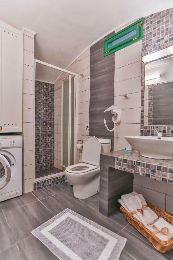 סימי Annika Deluxe Apartments מראה חיצוני תמונה